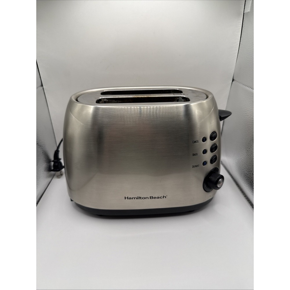 Hamilton Beach T63 Silver Stainless Countertop 2-Slice Toaster 22504